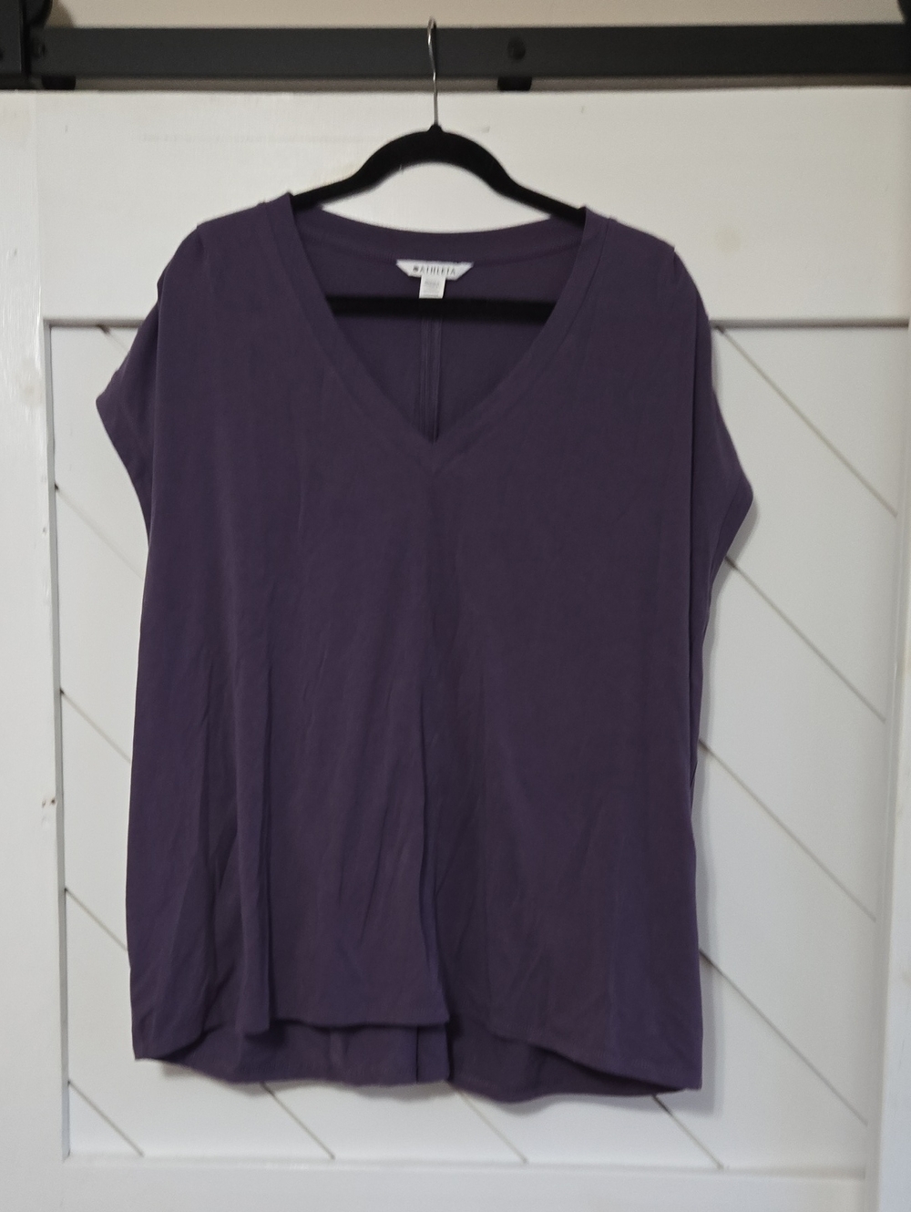 Athleta Purple V-Neck Short Sleeve Tee